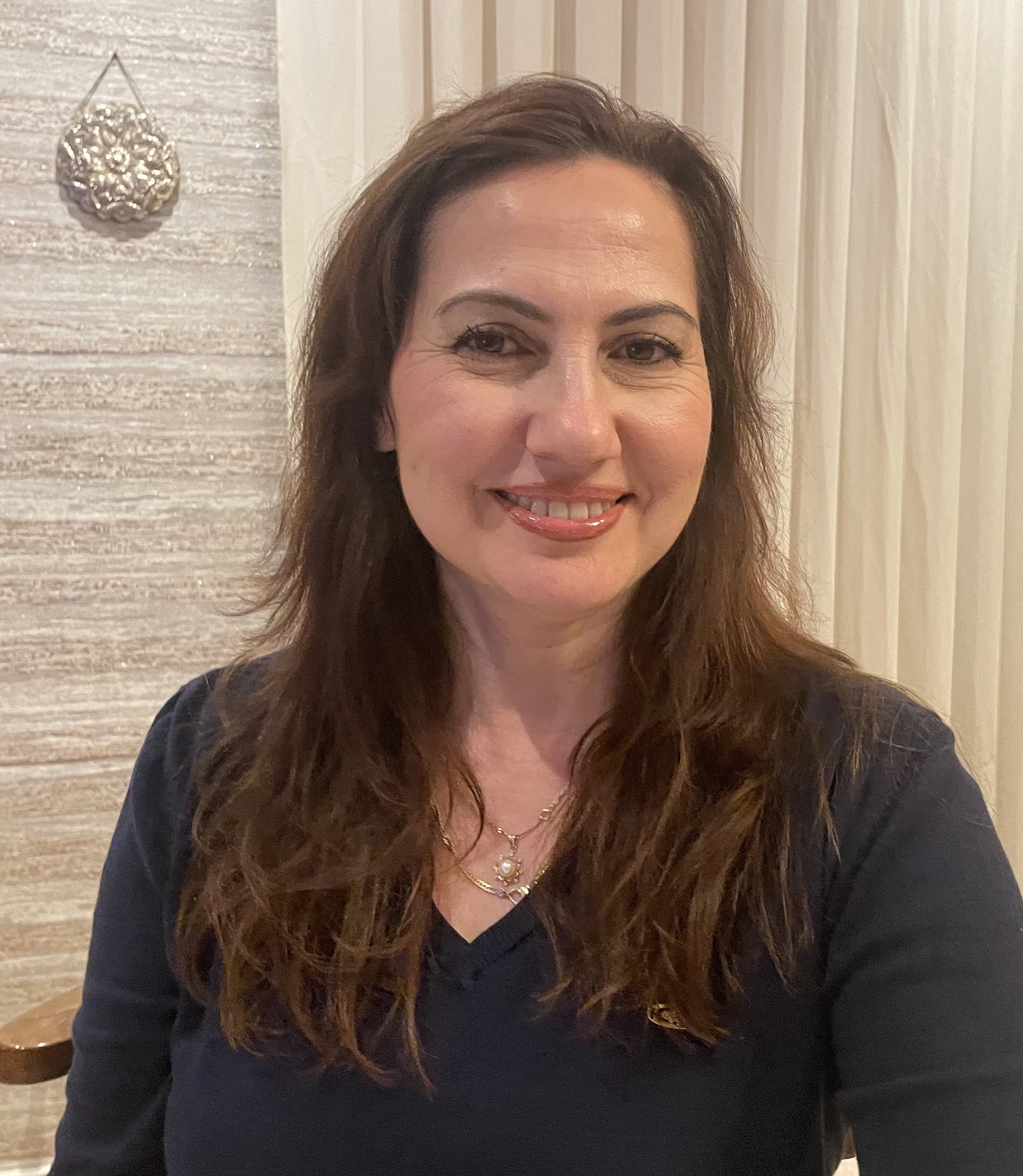 Dr. Gülten Demiralay Çürek portre fotoğrafı